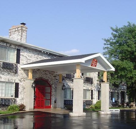 Ripon Welcome Inn And Suites Exterior photo
