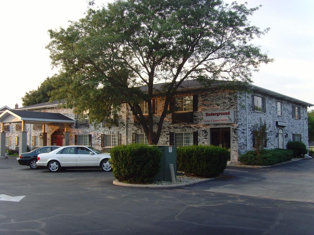 Ripon Welcome Inn And Suites Exterior photo